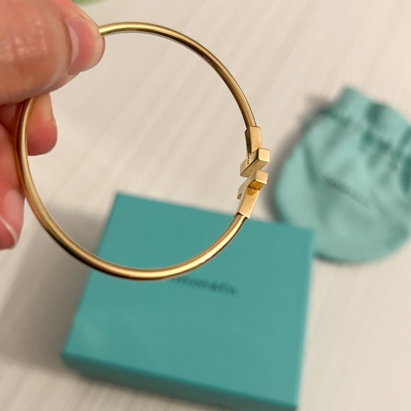 Tiffany T Diamond Wire Bracelet - Picture 6 of 8